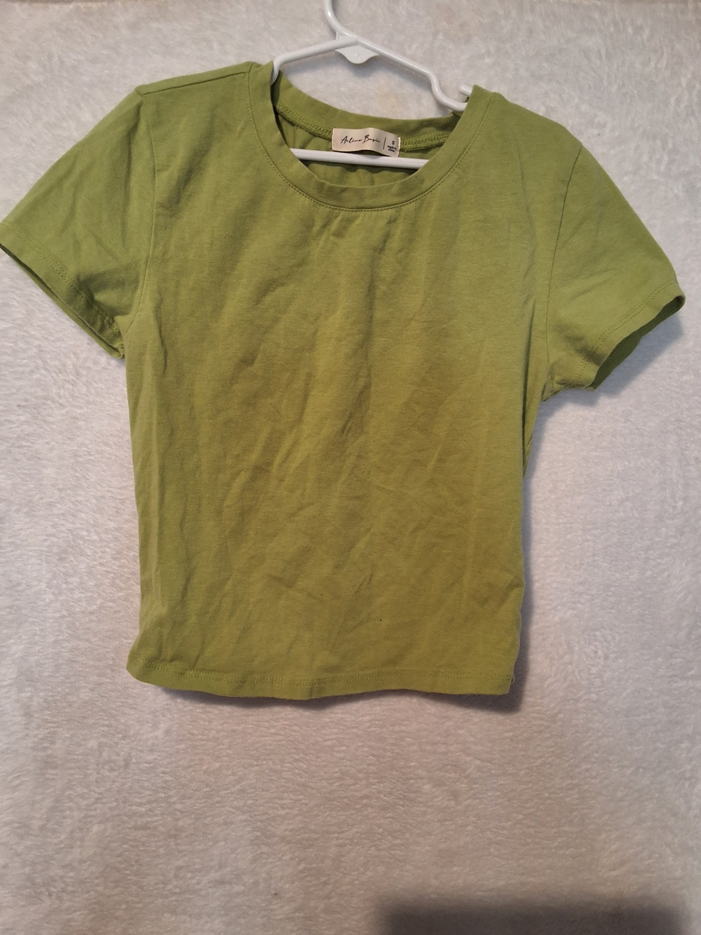 Active Basic Olive Green Crewneck Tee